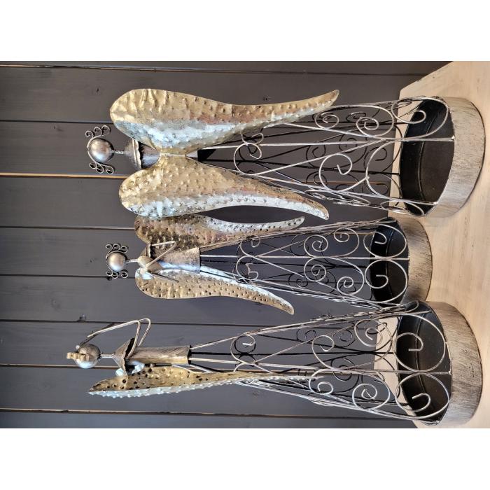 Anděl kovový se zdobenou sukní - HR, Anděl s flétnou v. 44 cm